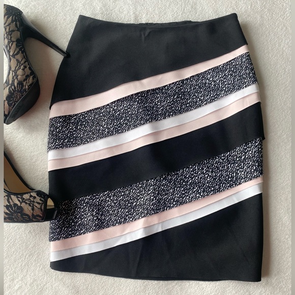 NWT White House Black Market Colorblock Tiered Pencil Skirt - Picture 8 of 11